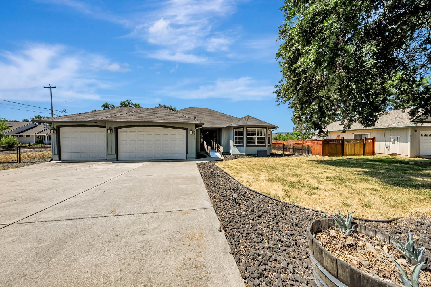 19527 Mountain Meadow S