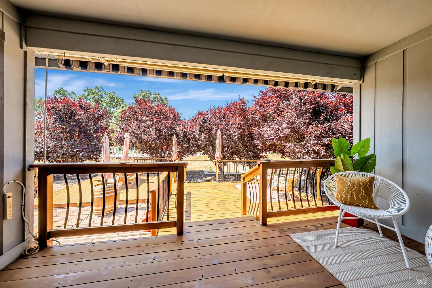 19527 Mountain Meadow S