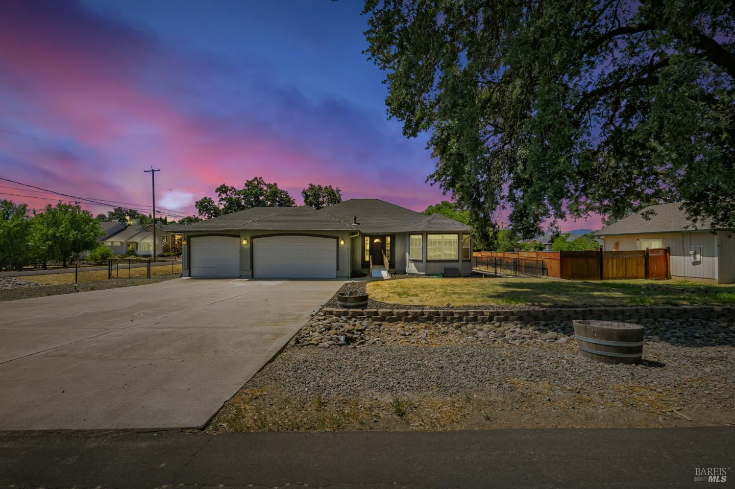 19527 Mountain Meadow S