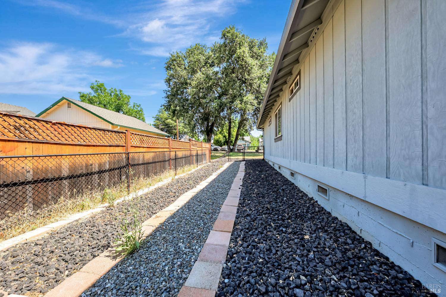 19527 Mountain Meadow S