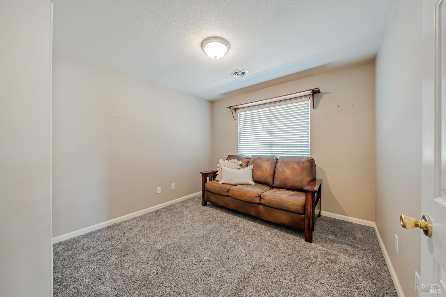 19527 Mountain Meadow S