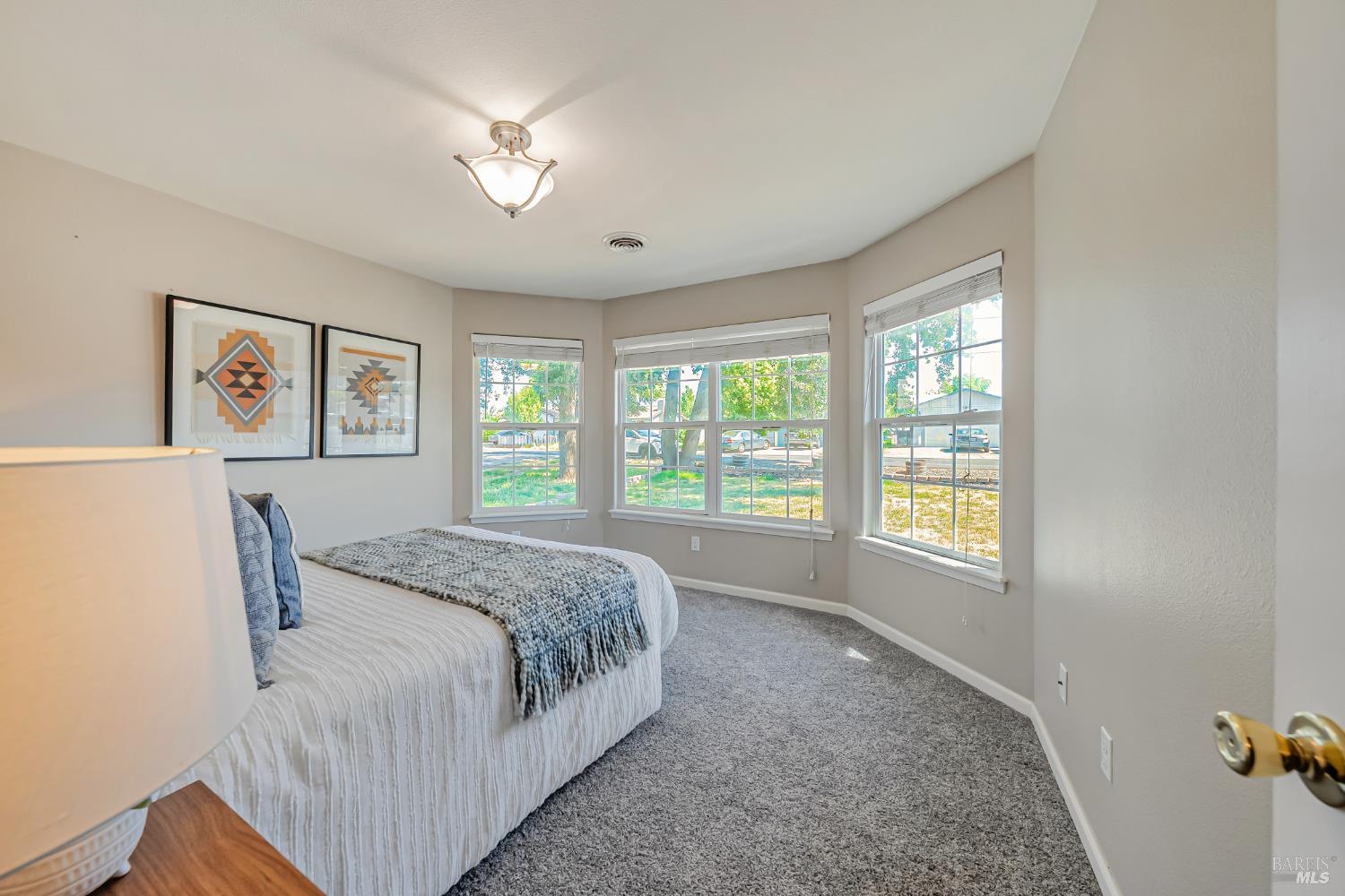 19527 Mountain Meadow S