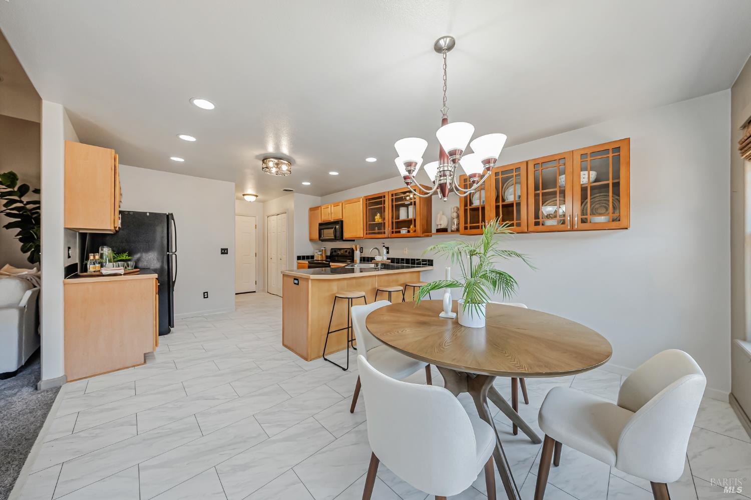 19527 Mountain Meadow S