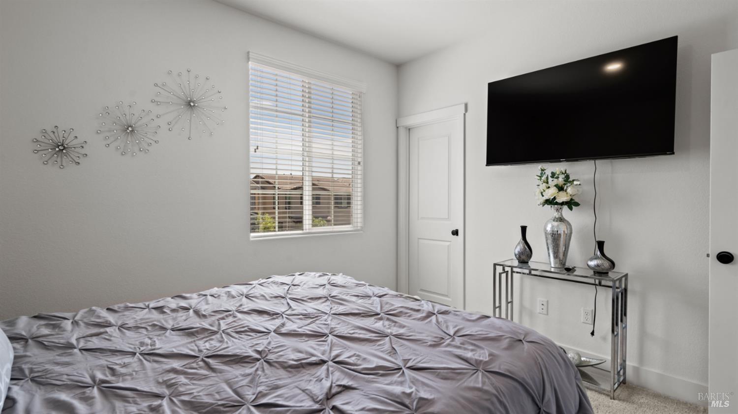 2612 Newberry Street