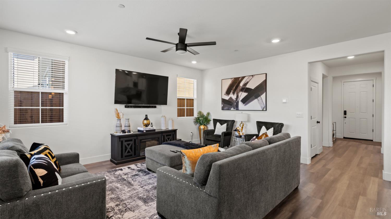 2612 Newberry Street