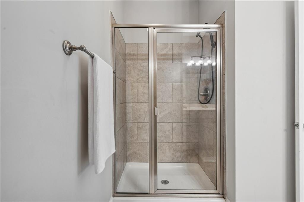 3895 Valley View Court