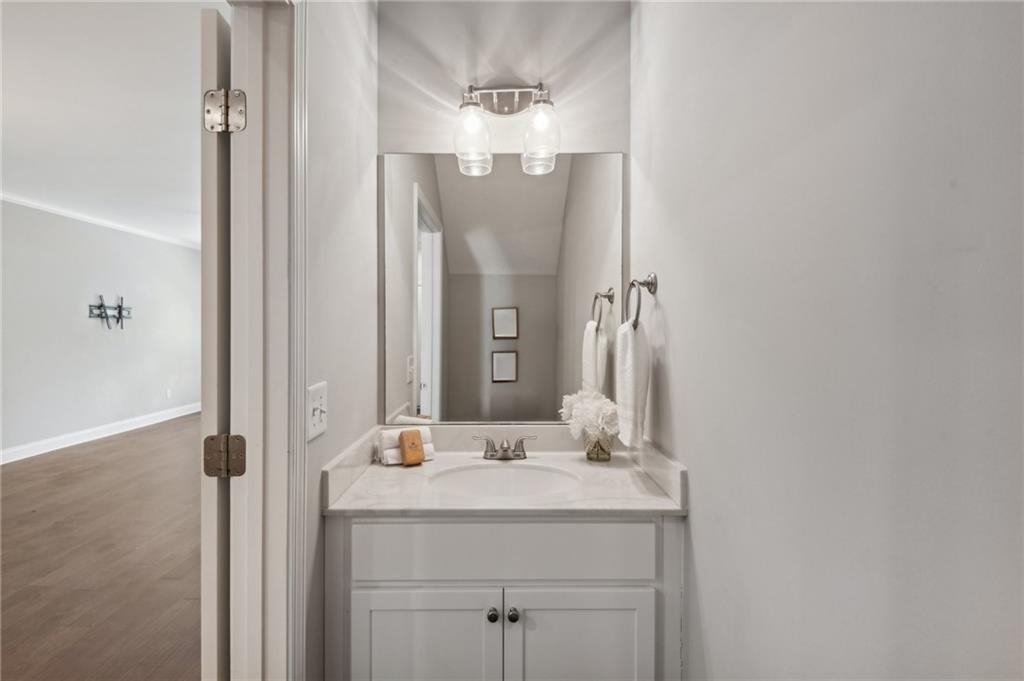 3895 Valley View Court