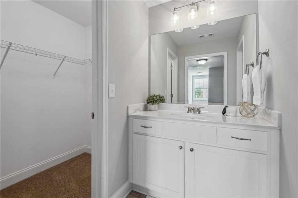 3895 Valley View Court