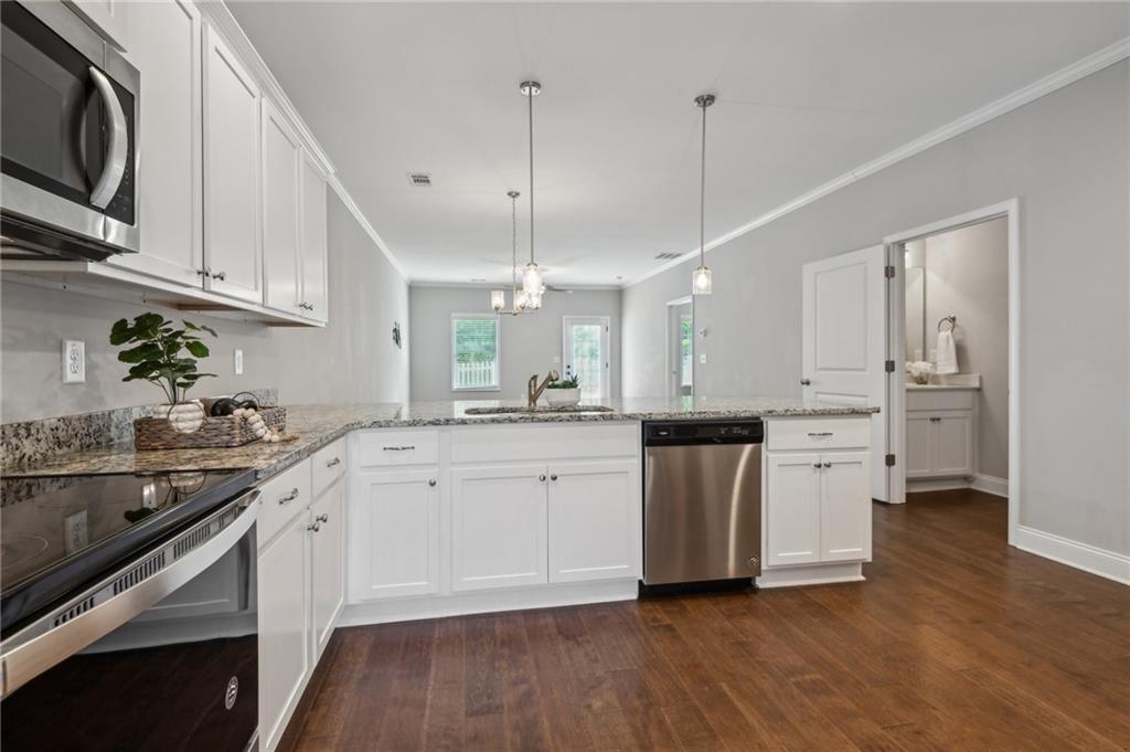 3895 Valley View Court