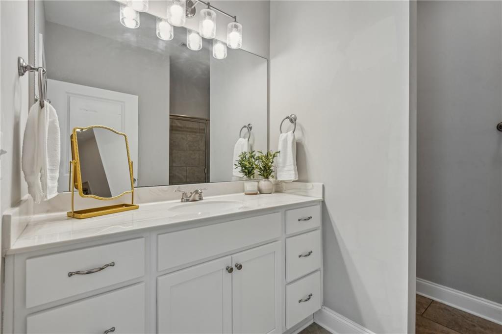 3895 Valley View Court