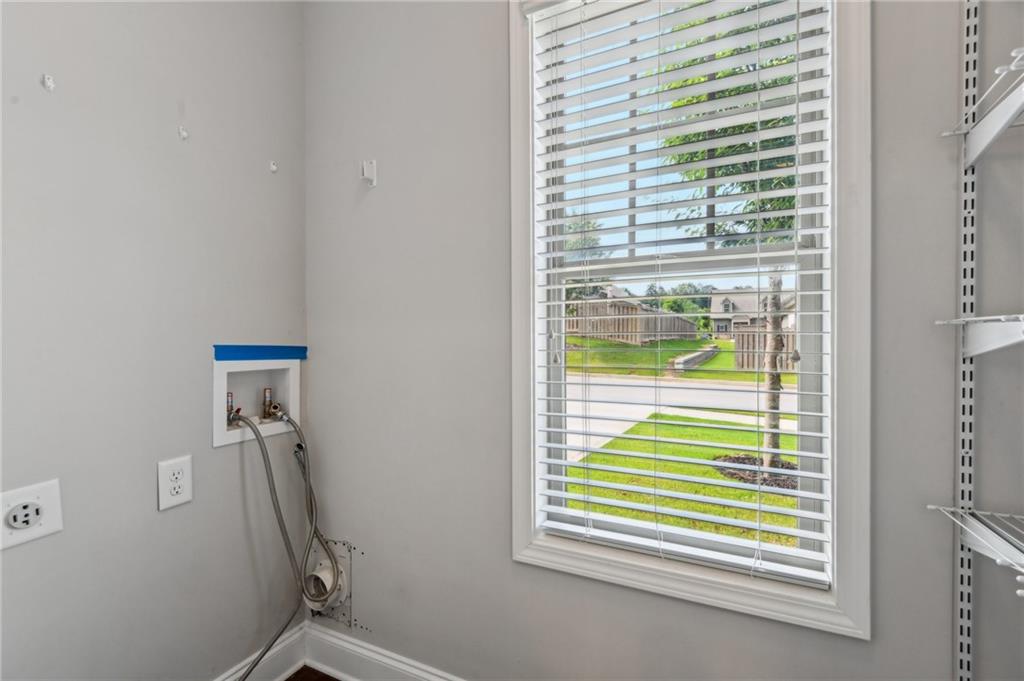 3895 Valley View Court