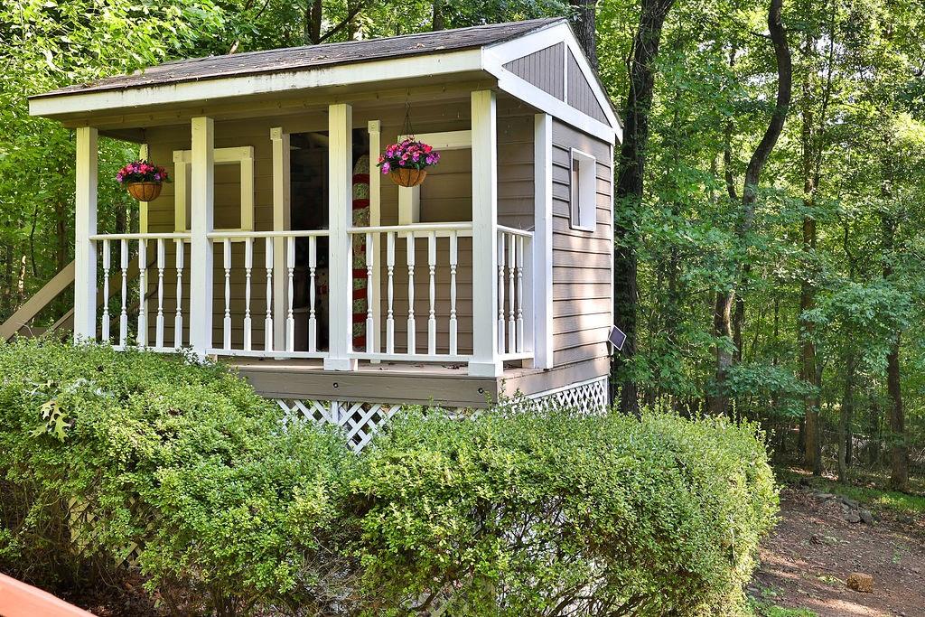 205 Hunters Mill Lane