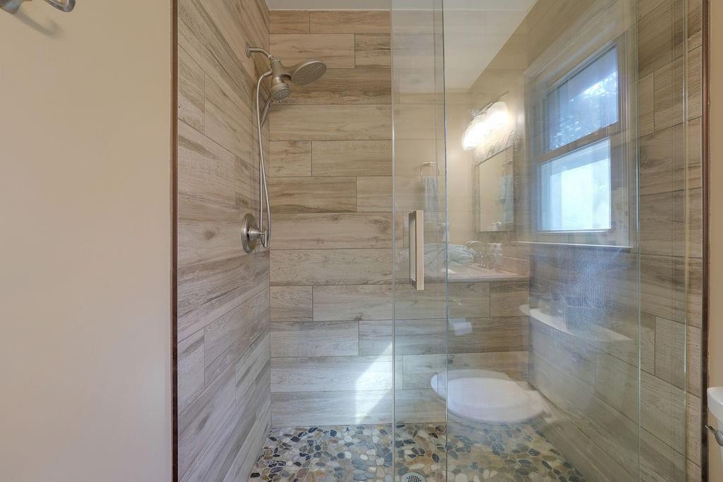 205 Hunters Mill Lane