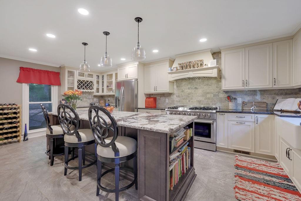 205 Hunters Mill Lane