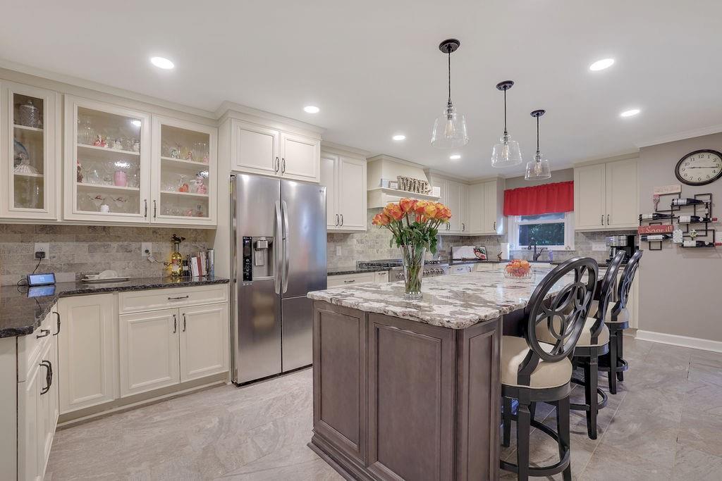 205 Hunters Mill Lane