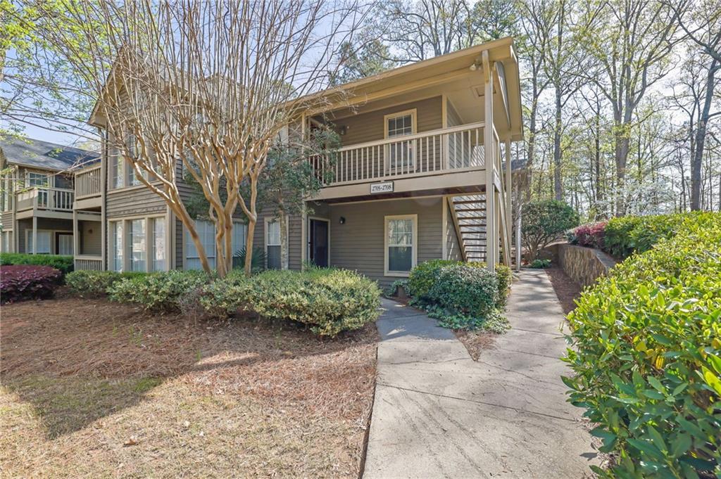 2707 Country Park Drive SE
