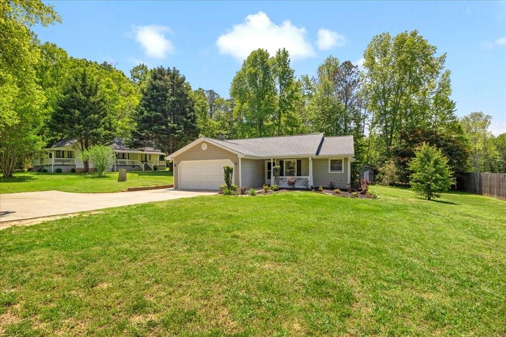 2035 Mountain Road