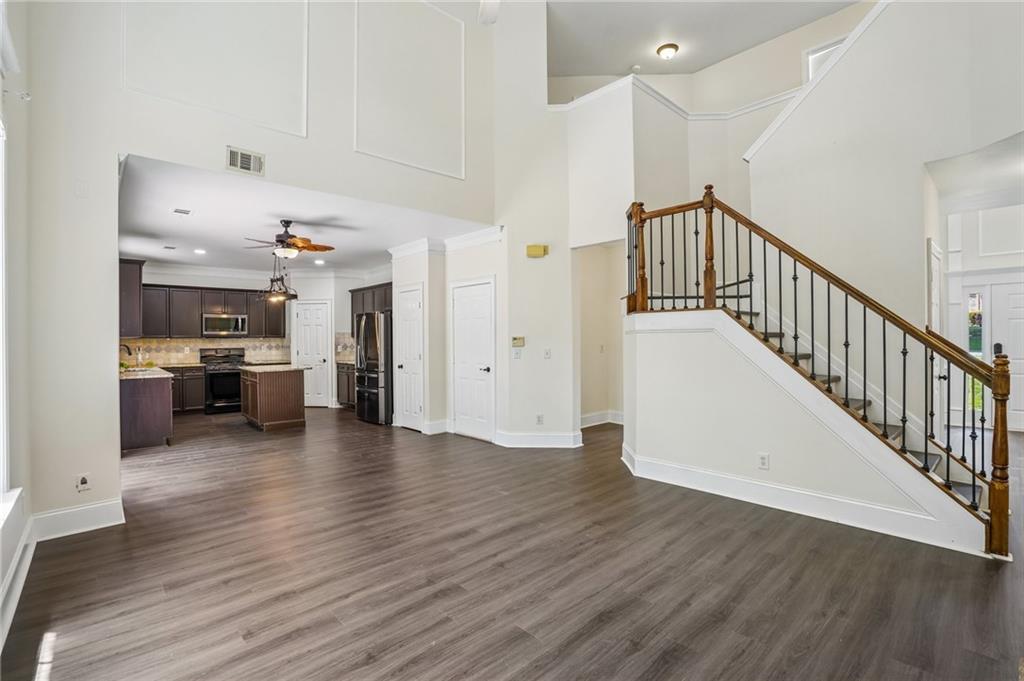 6815 Grand Magnolia Drive