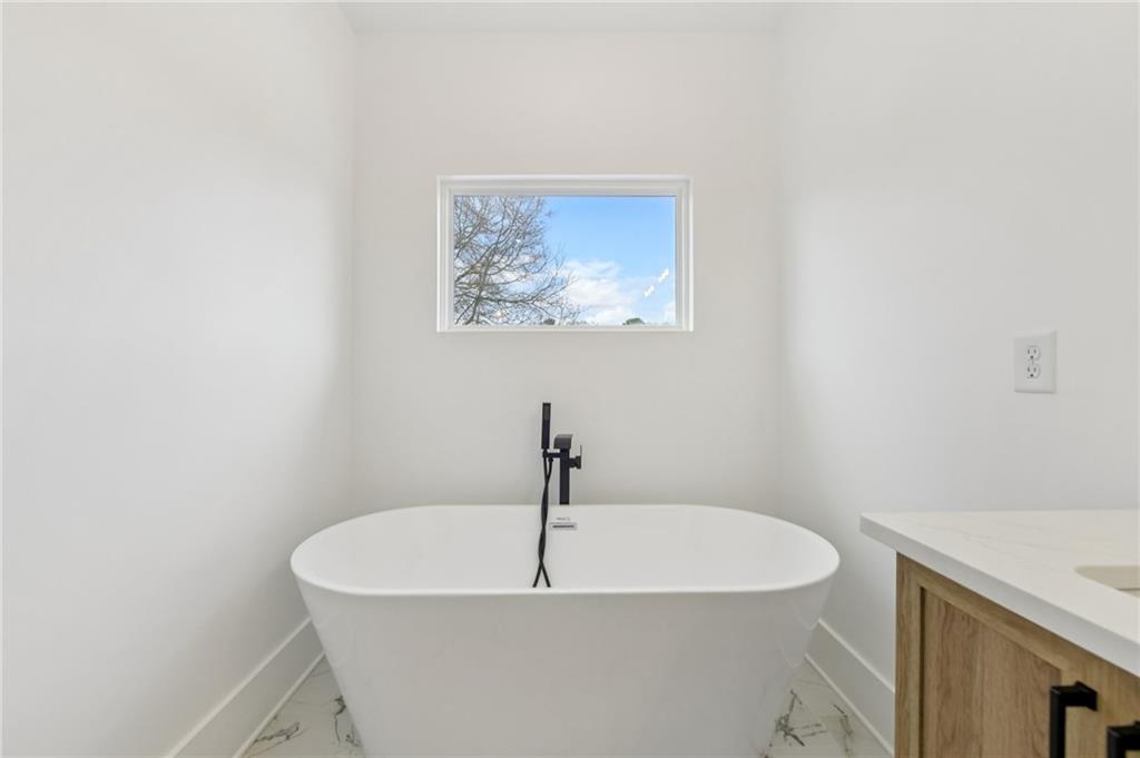 405 Marys Path Lot 7