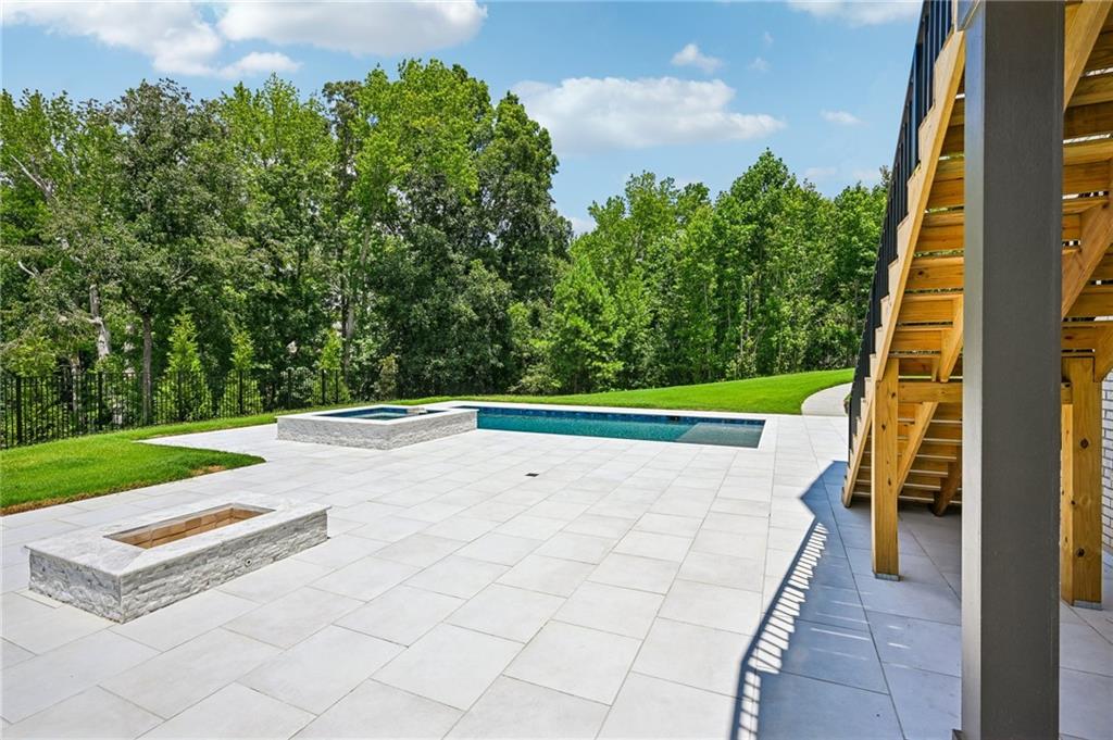 6119 Bethany View Trl