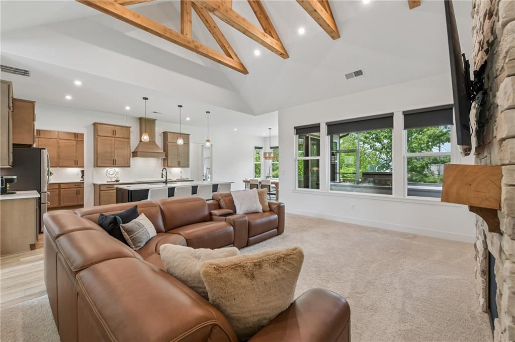 152 Clear Lake Parkway