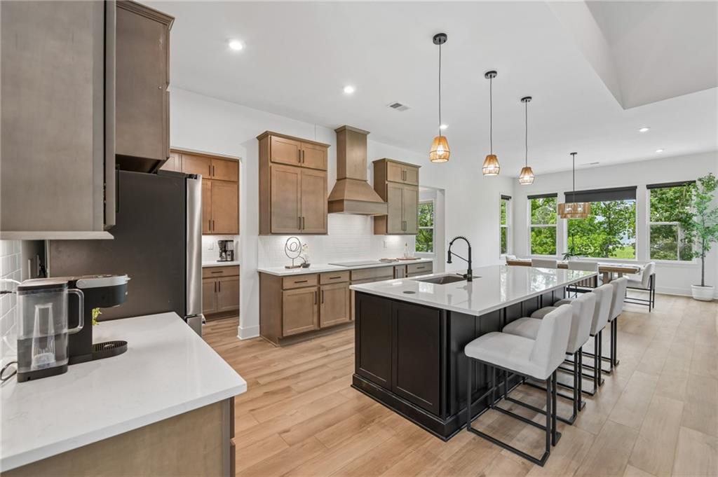 152 Clear Lake Parkway