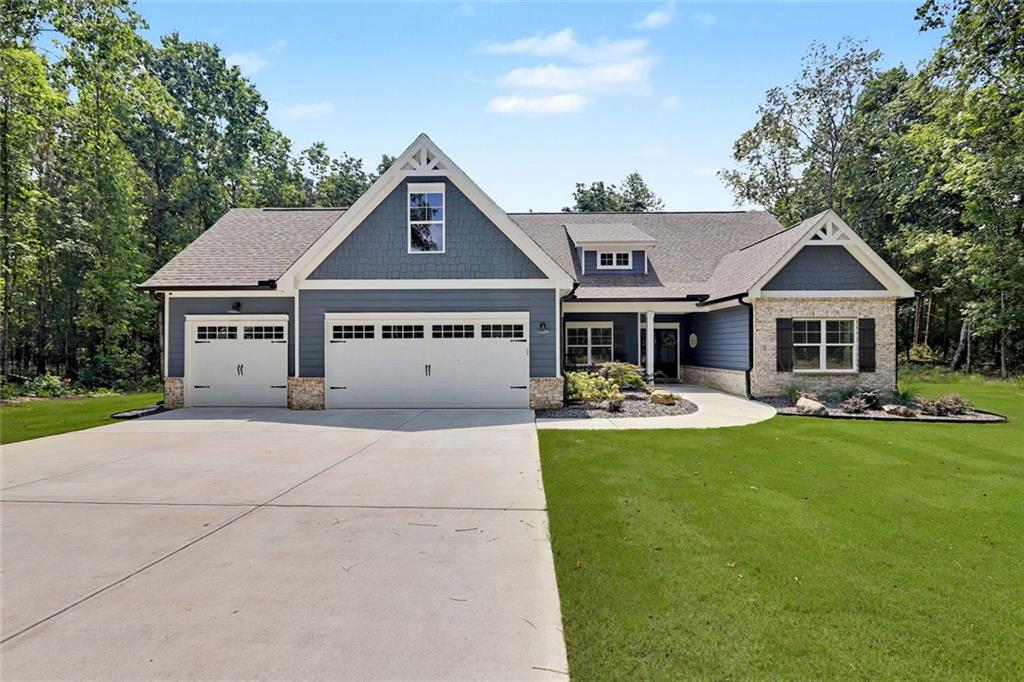 1653 Ike Stone Road