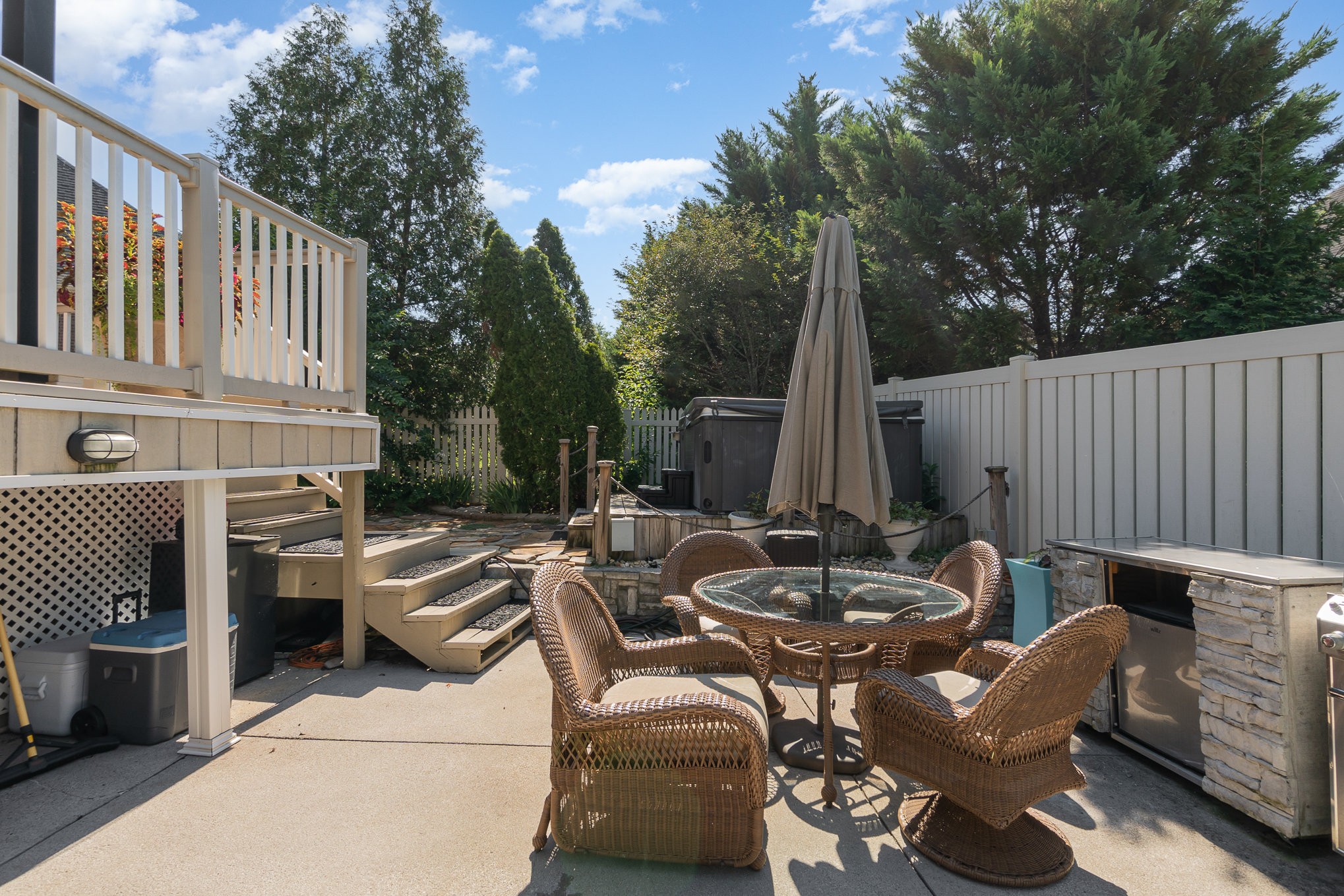 434 Creekview Dr