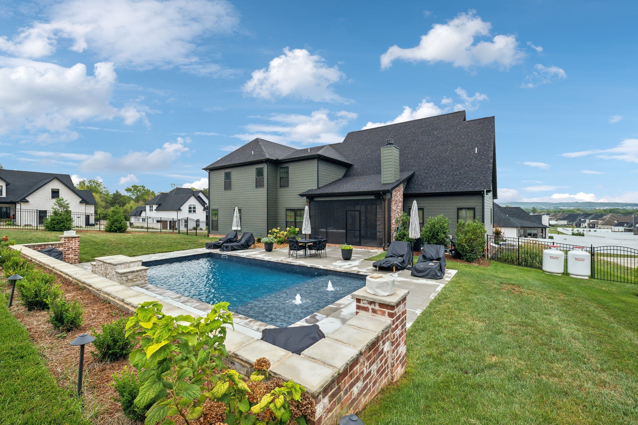2802 Flamingo Dr