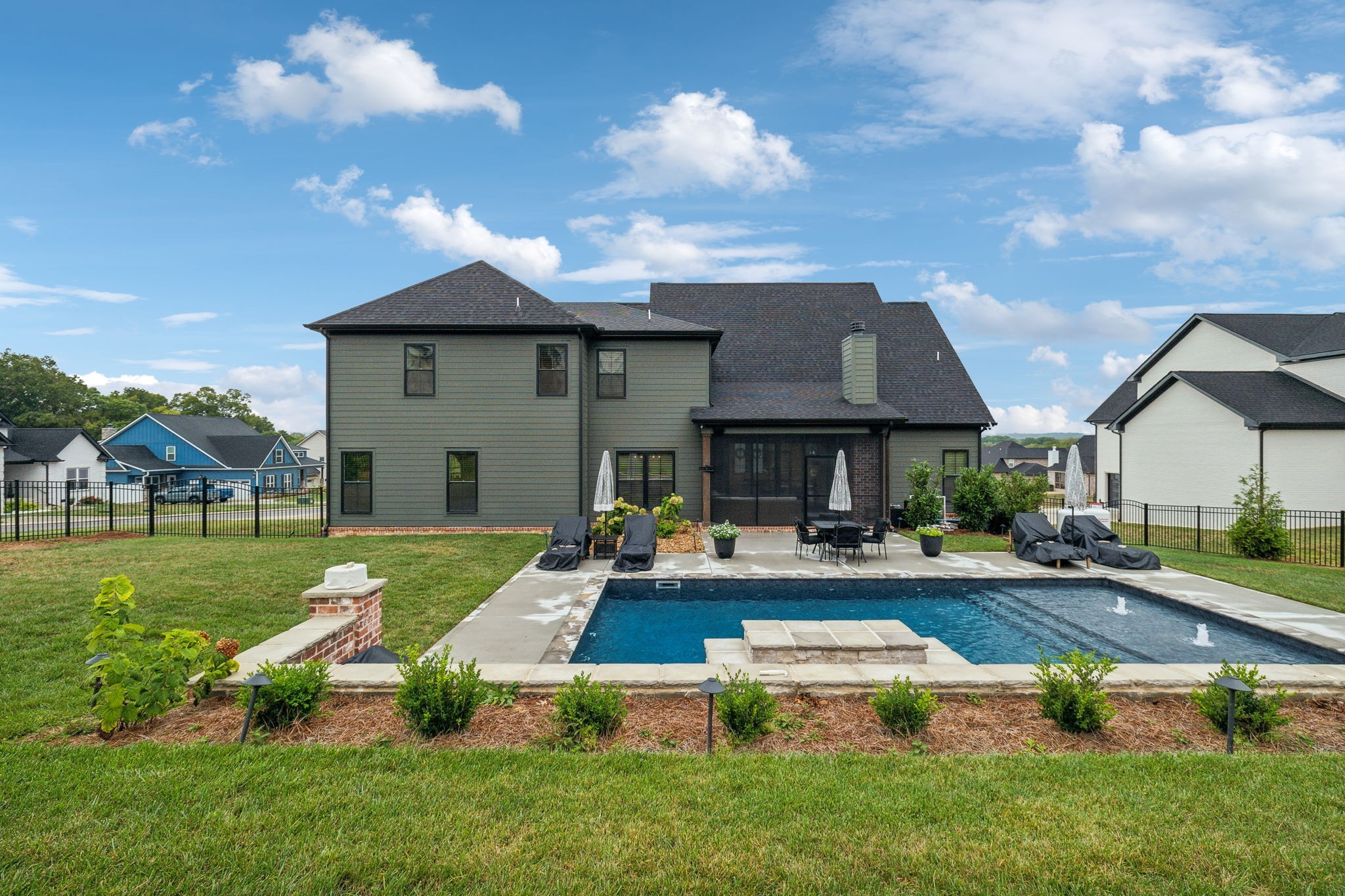 2802 Flamingo Dr