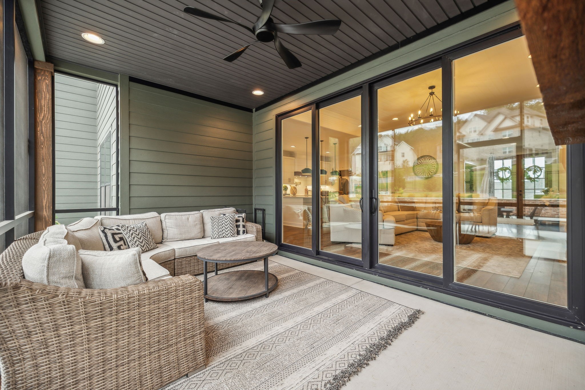 2802 Flamingo Dr