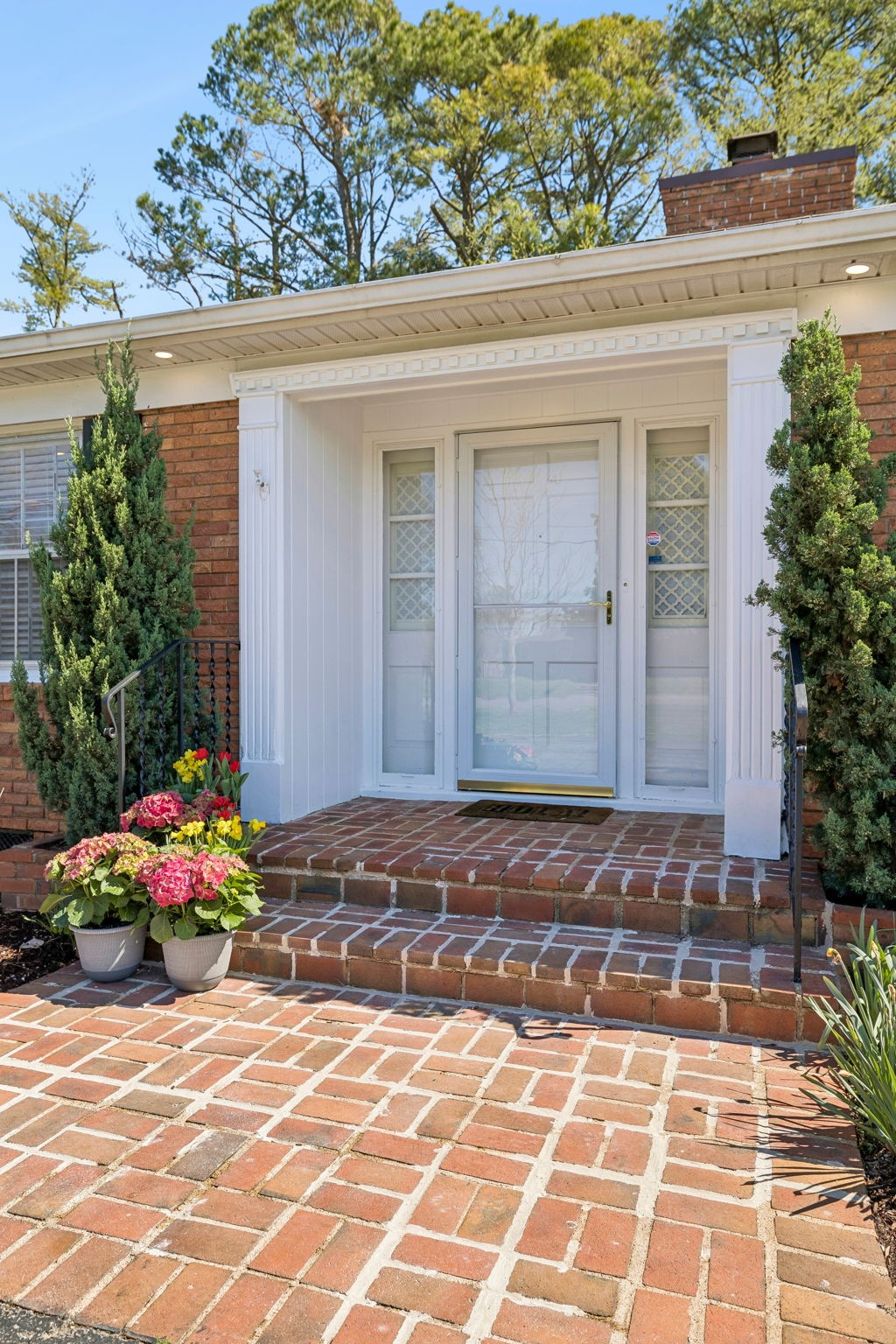 411 Apollo Dr