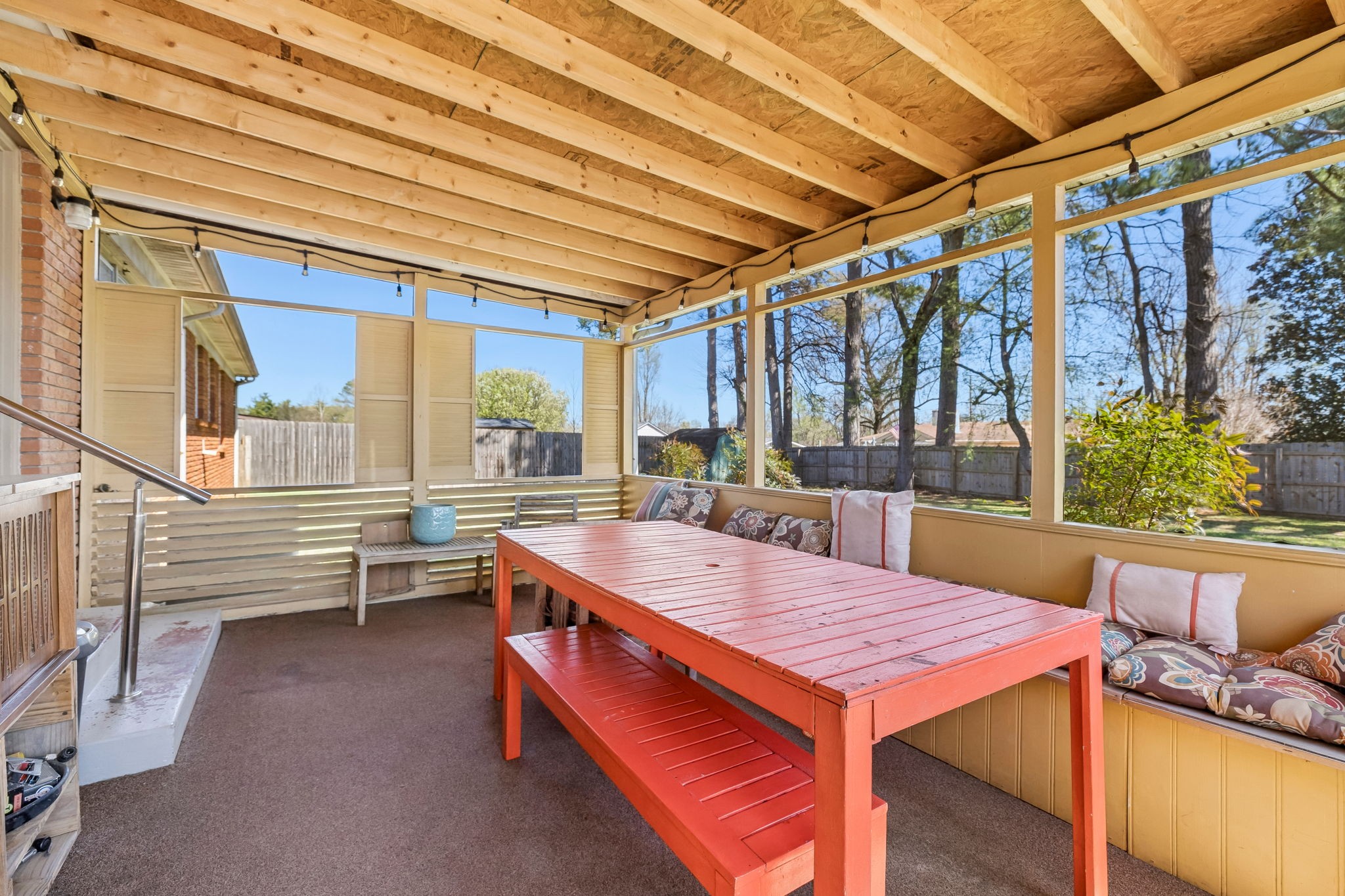 411 Apollo Dr