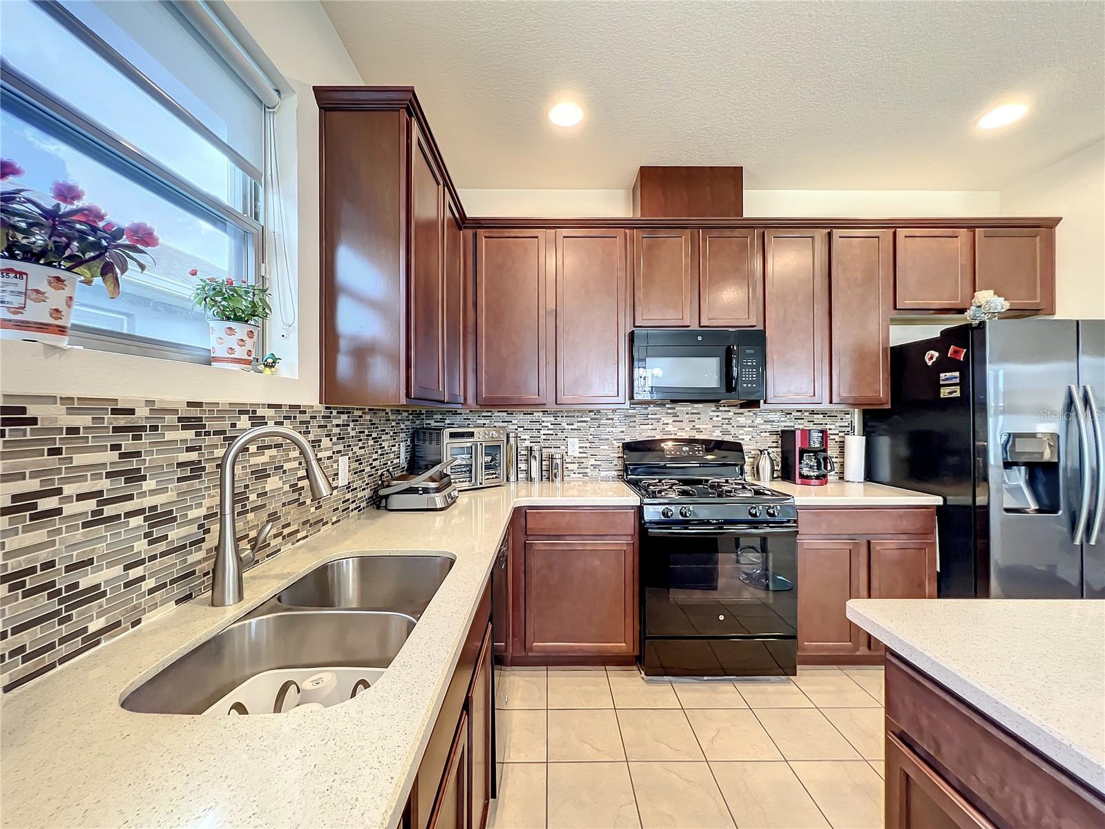 11928 ALDER BRANCH LOOP