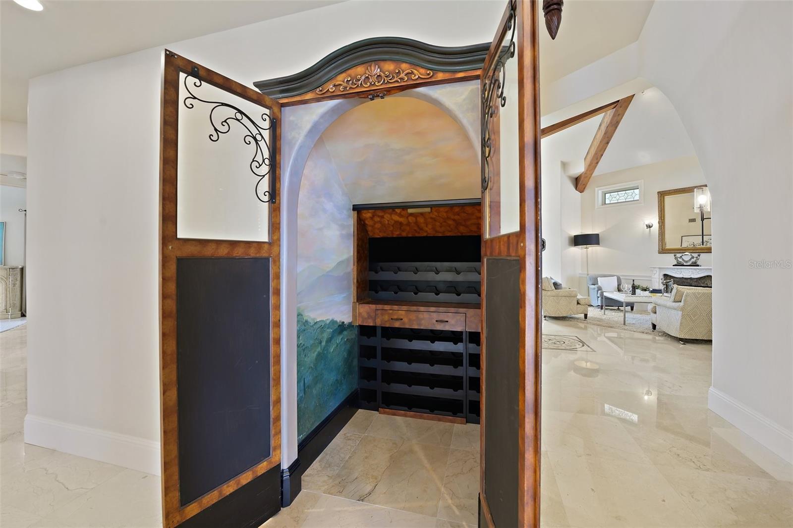 8649 AMBER OAK CT