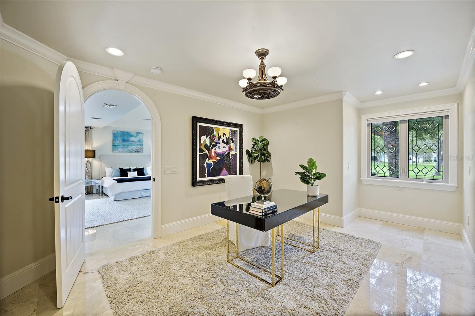 8649 AMBER OAK CT