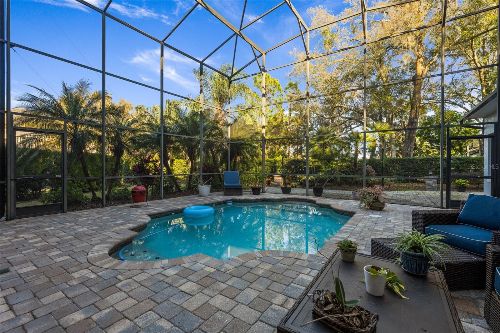 865 CRANES CT