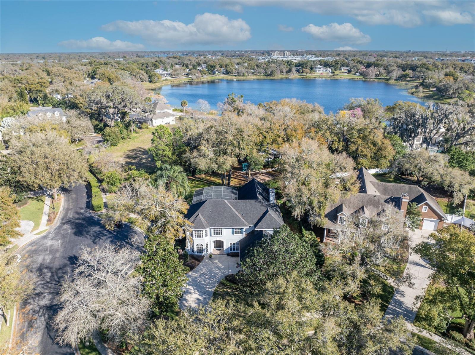 865 CRANES CT
