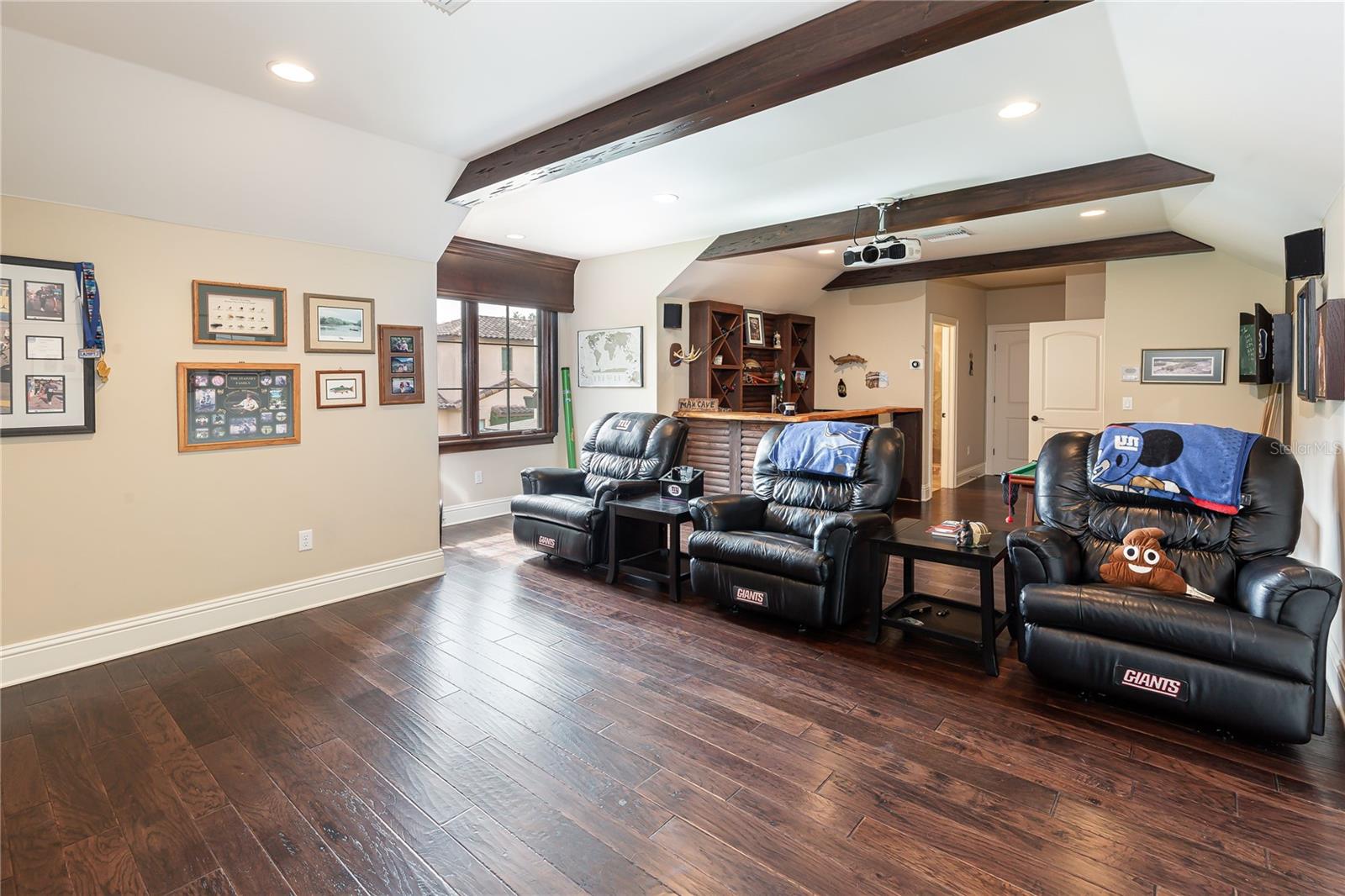 1618 HOLTS GROVE CIR