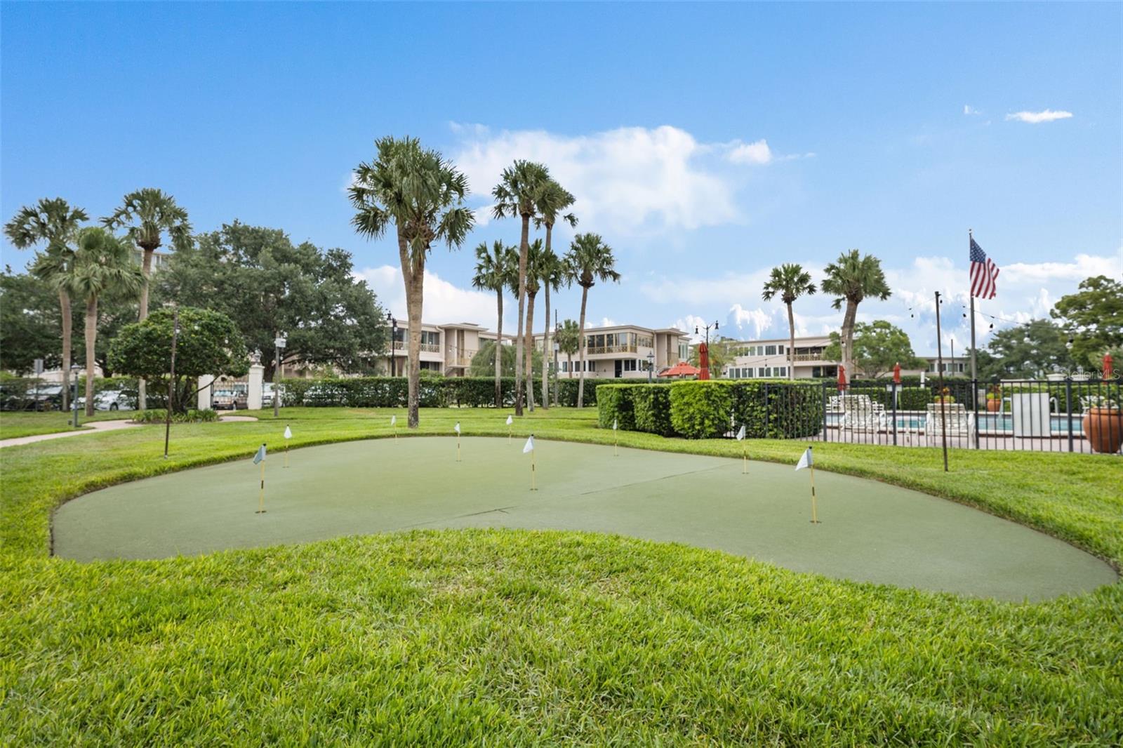 100 S INTERLACHEN AVE #404D