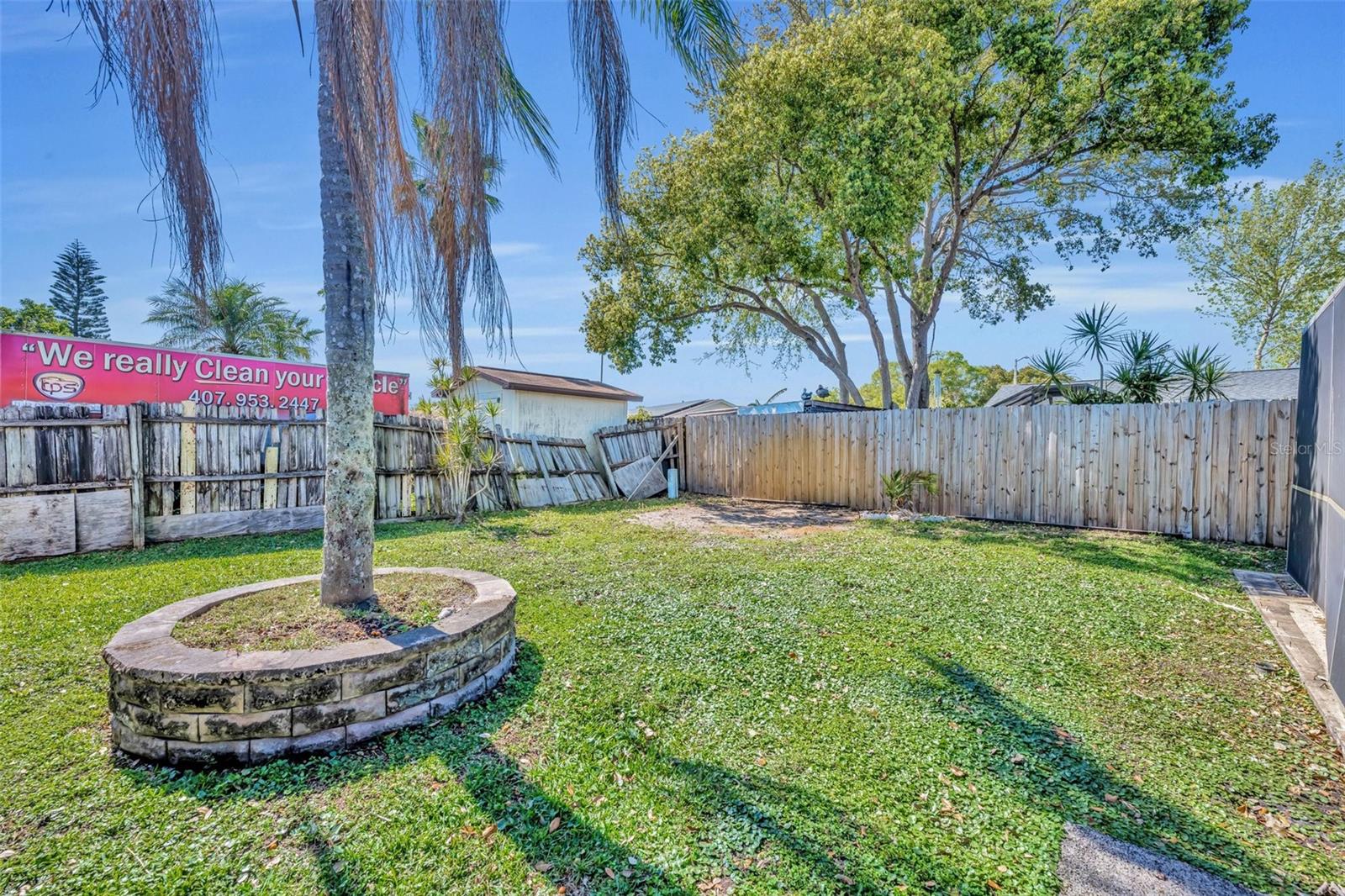 7529 WINTER SHADE DR