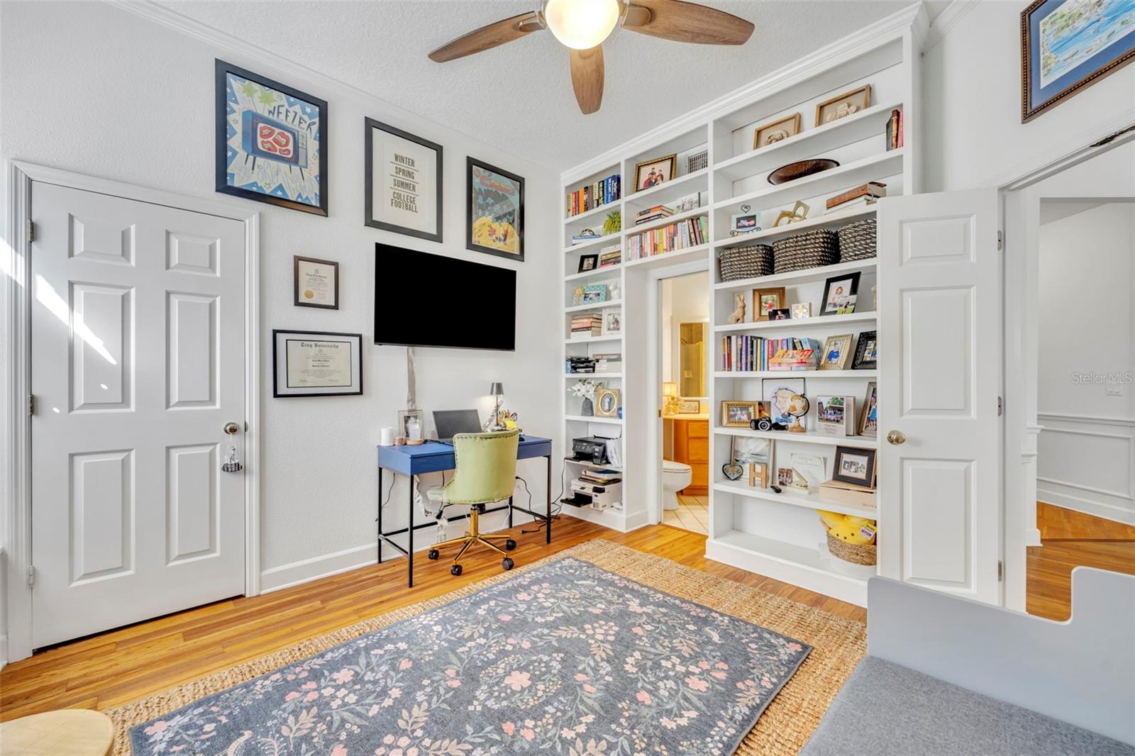 344 SWANSEA CT