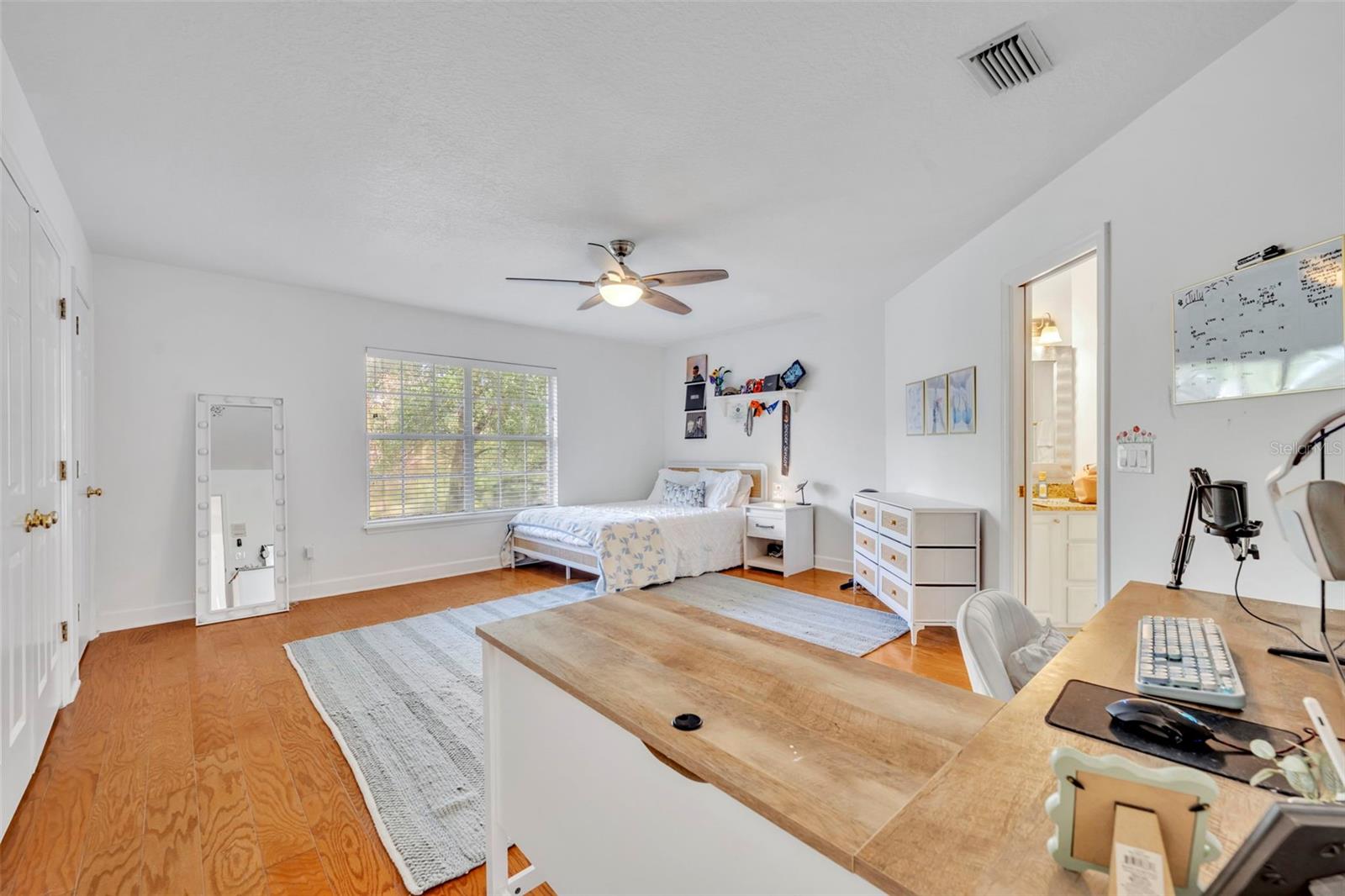 344 SWANSEA CT