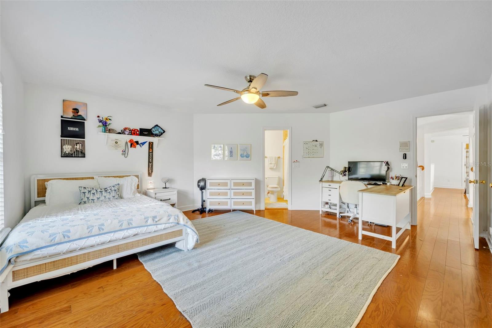 344 SWANSEA CT
