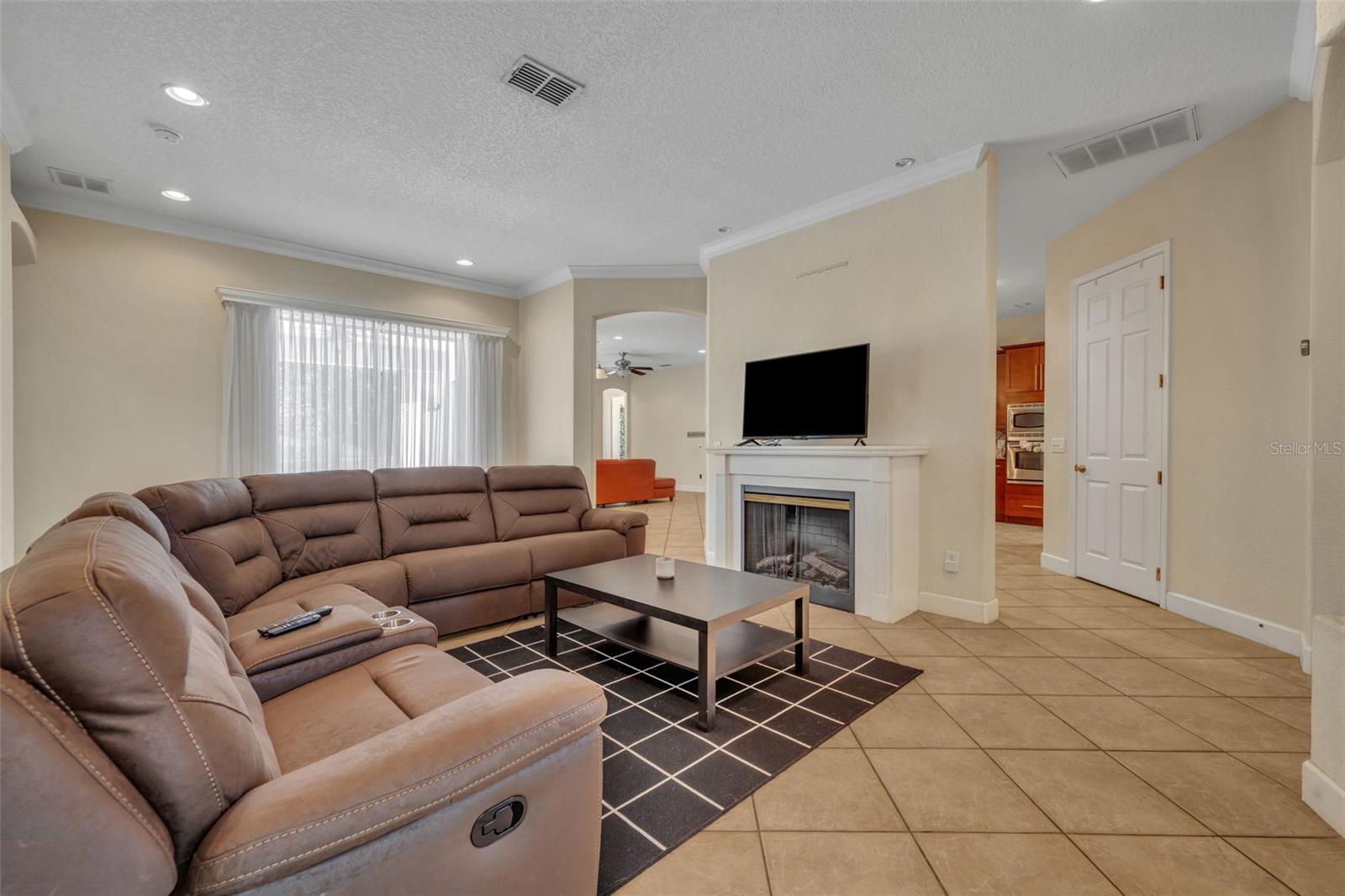 13916 BRAMBLE BUSH CT