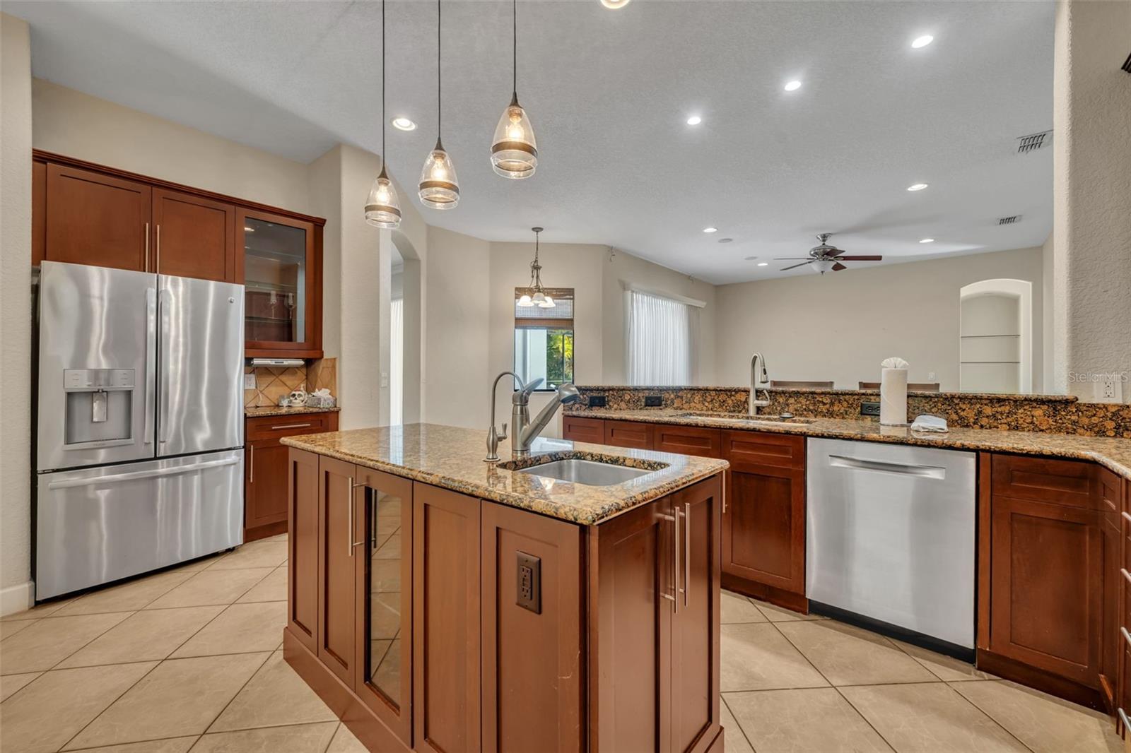 13916 BRAMBLE BUSH CT