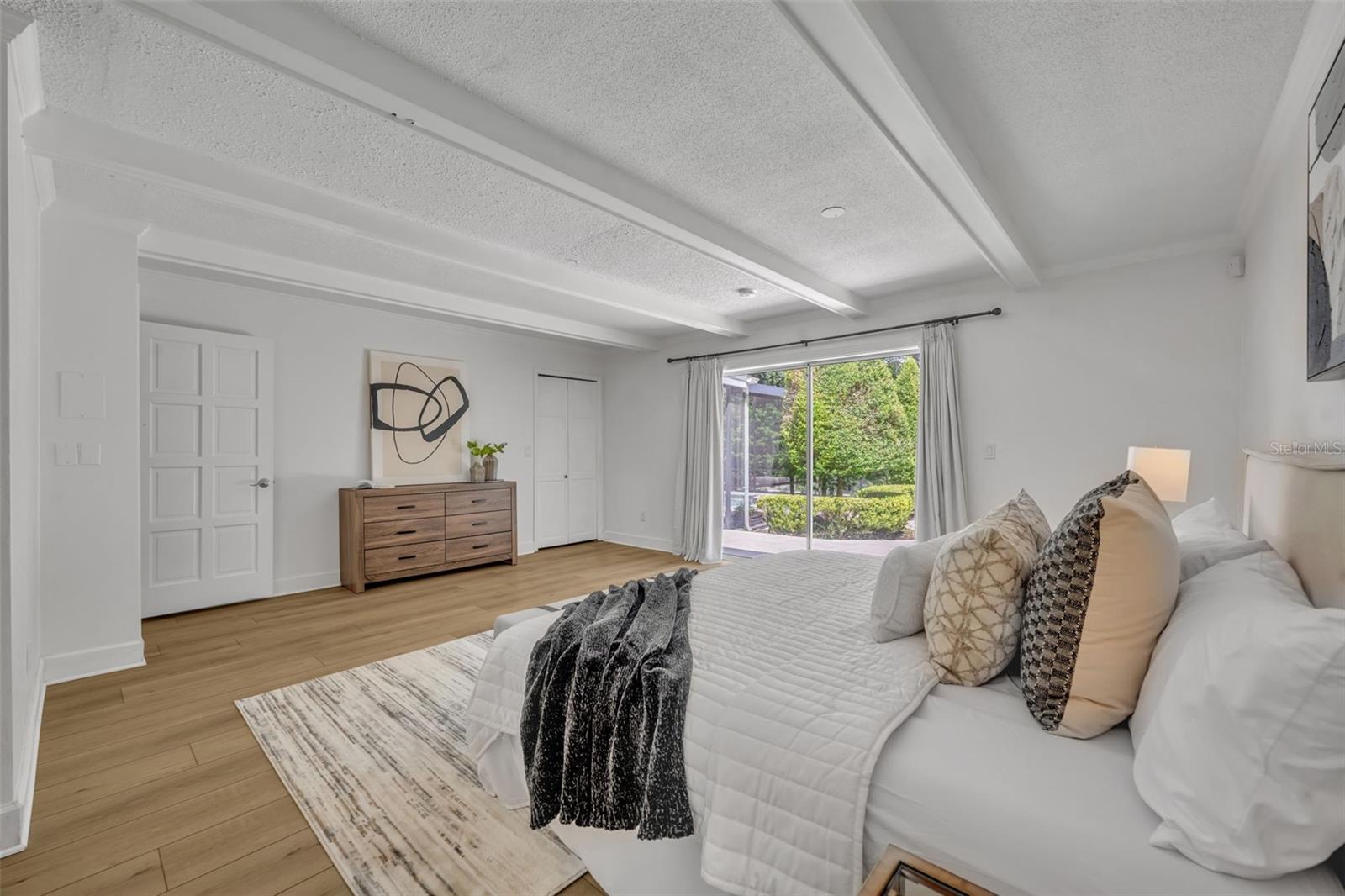 301 SWEETWATER CLUB BLVD