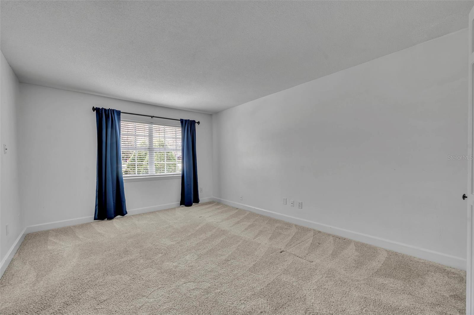 301 SWEETWATER CLUB BLVD