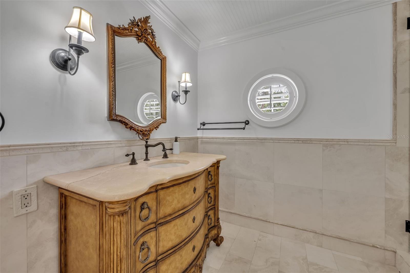 301 SWEETWATER CLUB BLVD