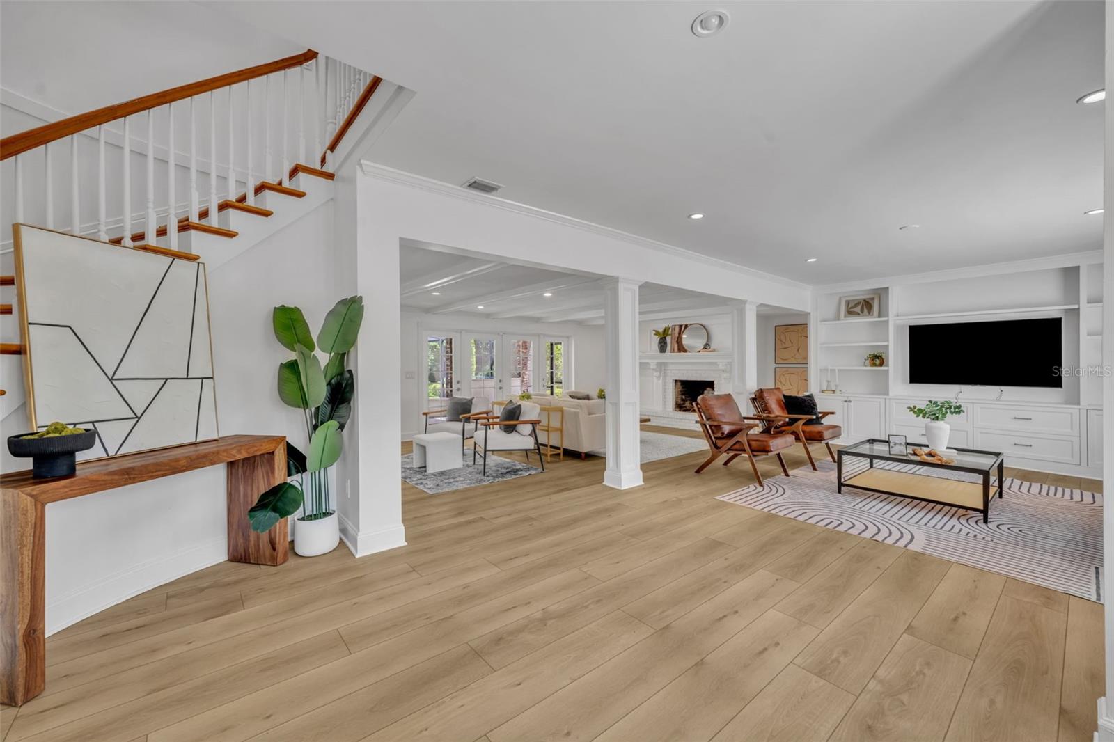 301 SWEETWATER CLUB BLVD